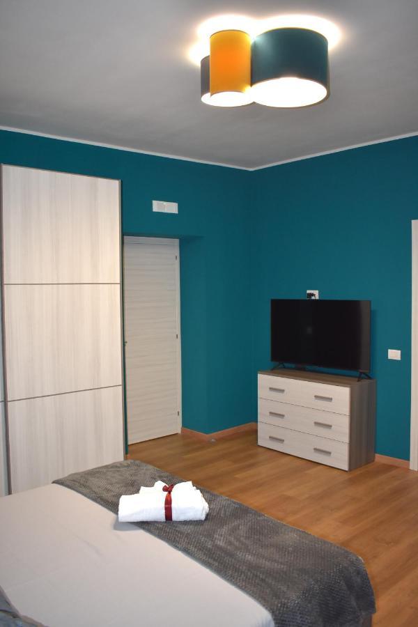 Casa Vacanze Oikia - Room Orchidea Naples Exterior photo